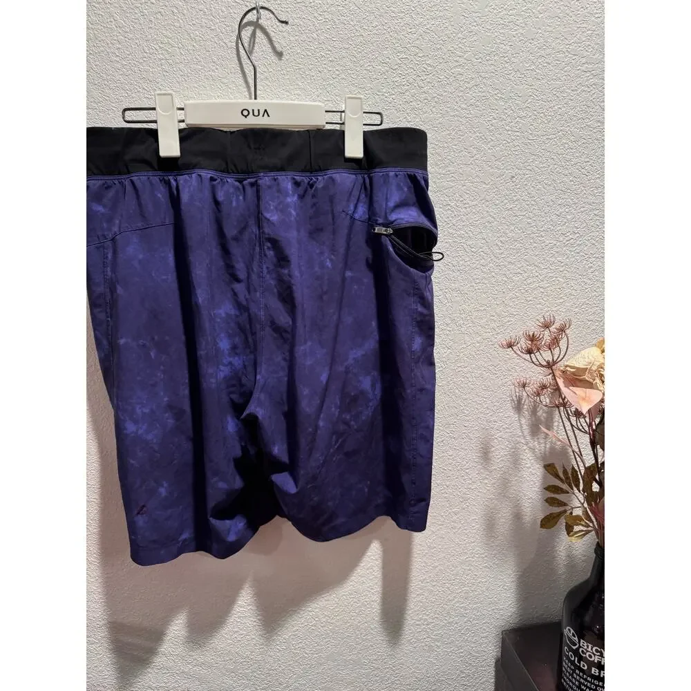 lululemon‎ Men pace breaker short 9 size M